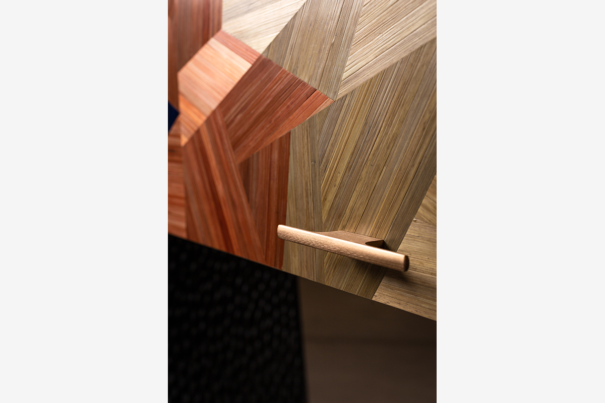 Cabinet à liqueurs STELO